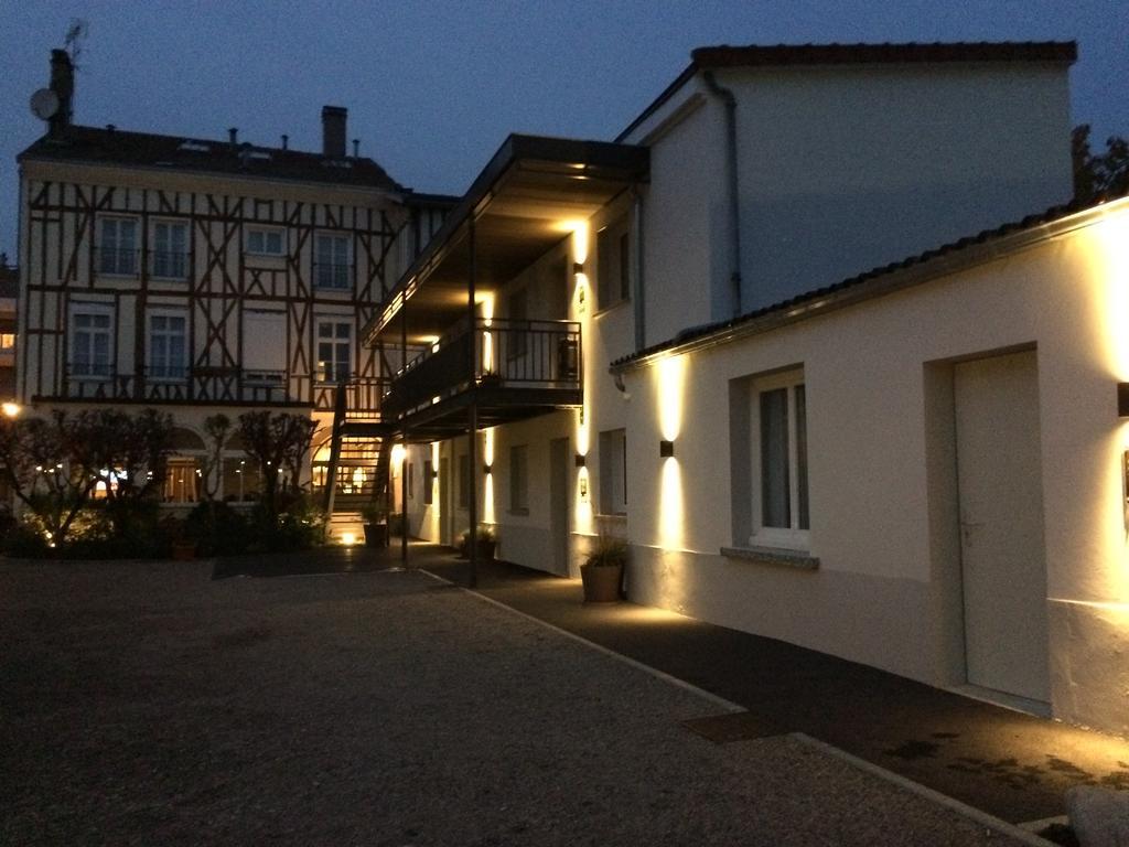 Hotel Jardin Le Pasteur Châlons-en-Champagne Kültér fotó